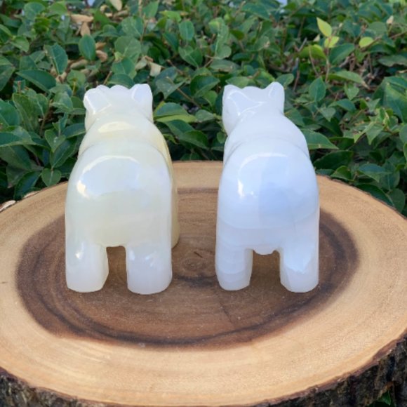 Large White Onyx 4 Inch Polished Bear, Carved Bear, Bear Figurine, Collectables - Picture 4 of 7